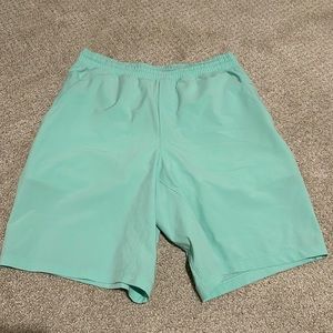 lululemon pace breaker shorts